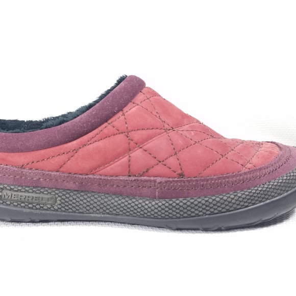 Merrrell Womens Size 7 Mules Burgundy Quilted - Picture 2 of 6